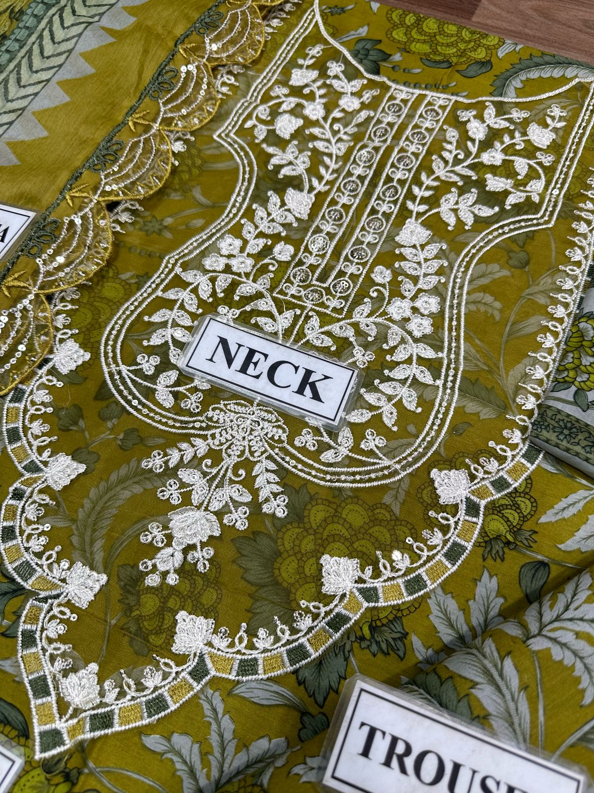 Emerald Moss Heritage Ensemble: 3-Piece Olive Botanical Luxe Suit with Wide-Leg Palazzos